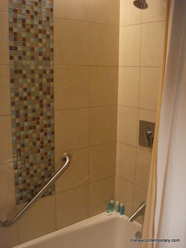 Studio bathtub